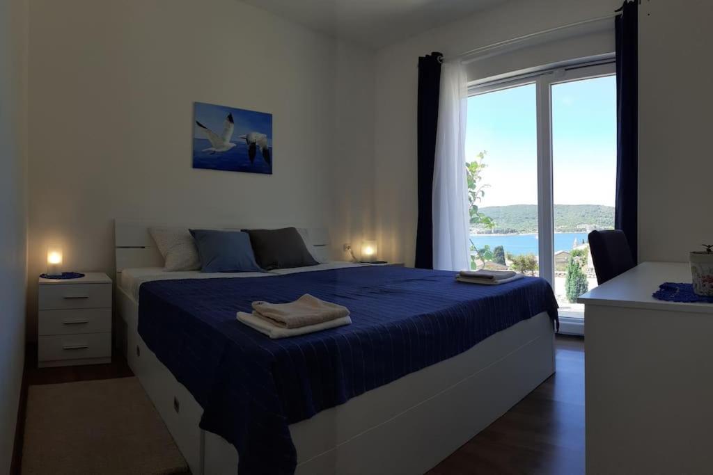Vis - Luxury Holiday Villa With Swimming Pool Exterior foto